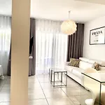 Casa Perla - Cozy Pool Side Lejlighed