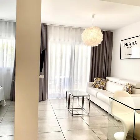 Casa Perla - Cozy Pool Side Lejlighed