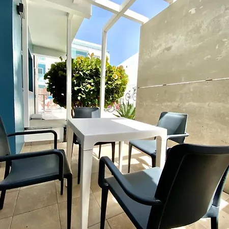 Casa Perla - Cozy Pool Side Apartment *